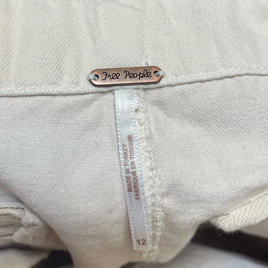 Free People First Light Utility Cargo Pant ALMOND MILK cream wide leg size 12 - Image 9