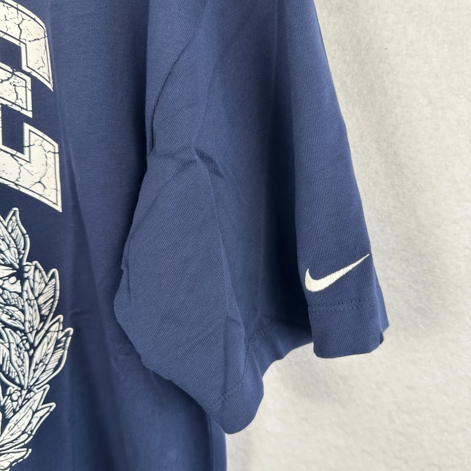 New Nike Womens Small Oversized Fit T Shirt Navy Blue Est 1972 Graphic Print - Image 5