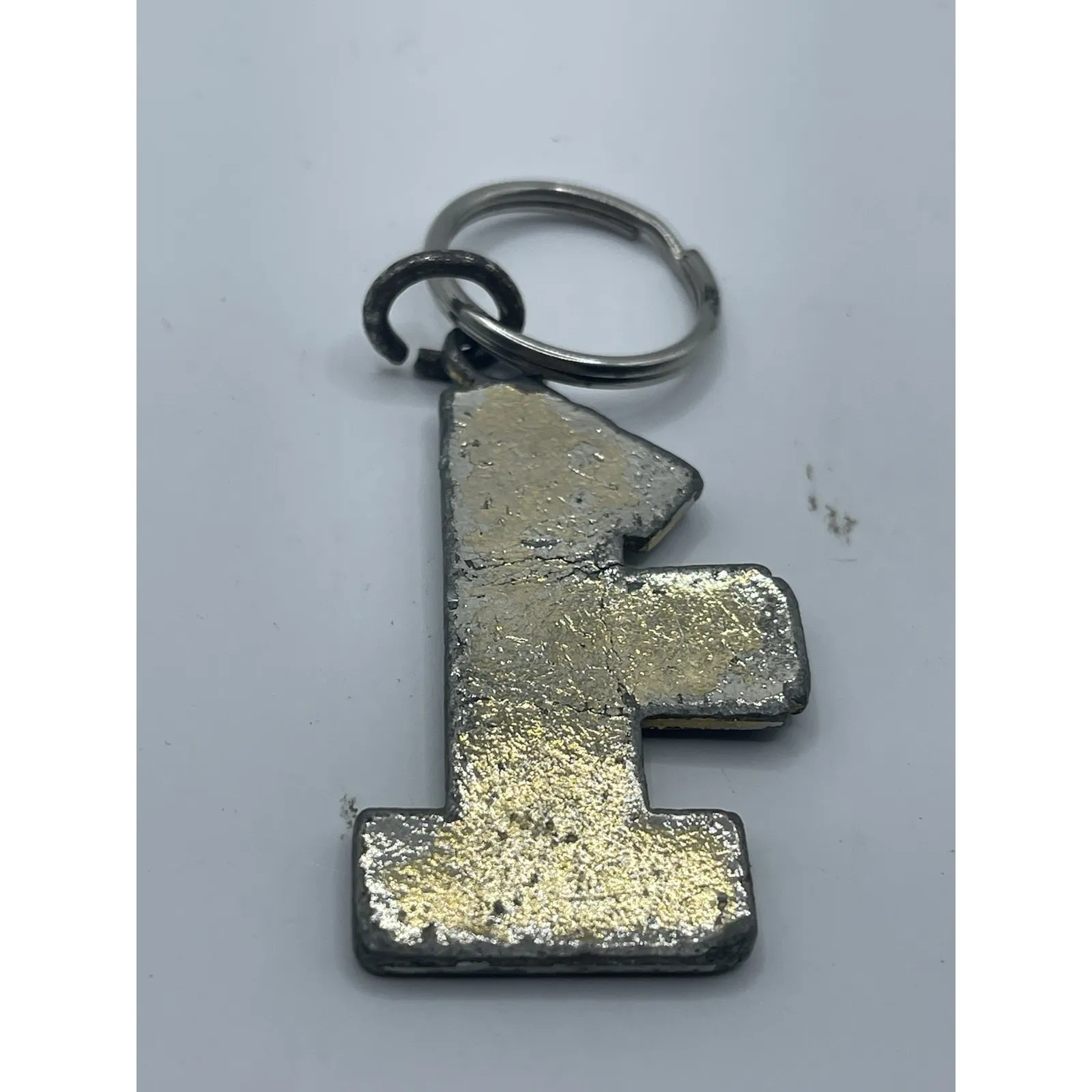Vintage 80's #1 MOM Enamel Glitter Goldtone Metal Keychain Red 2" - Image 2
