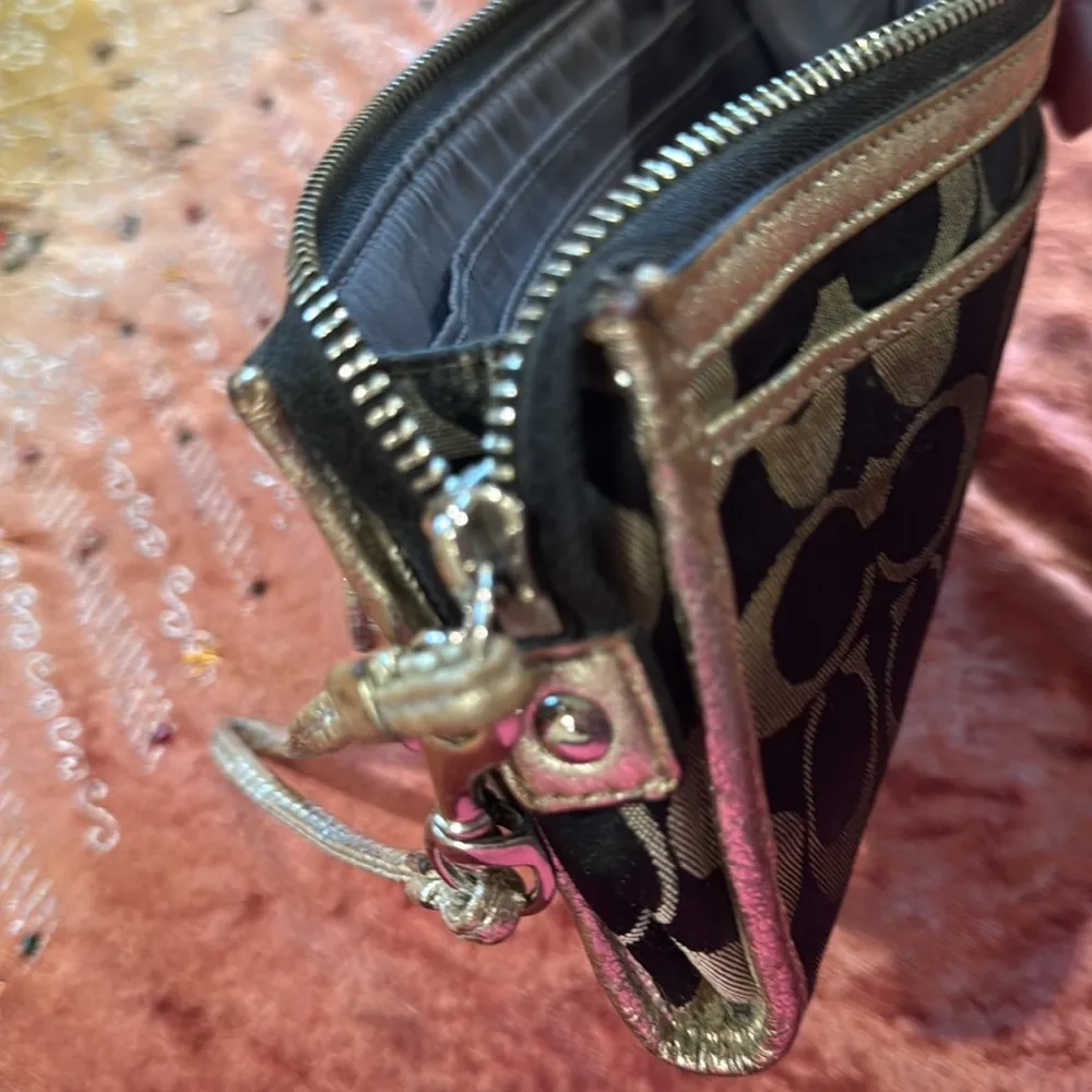 Coach Black and Gold Wristlet - Image 13