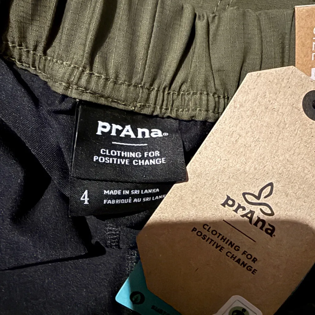 Prana Double Peak Skort in Cargo Green Sz‎ 4 NEW - Image 5