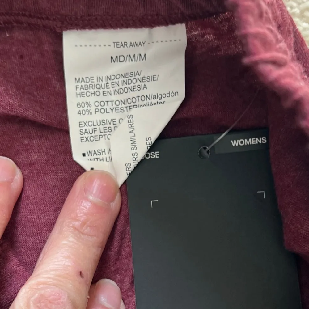 Under Armour athletic shorts Size M NWT - Image 4