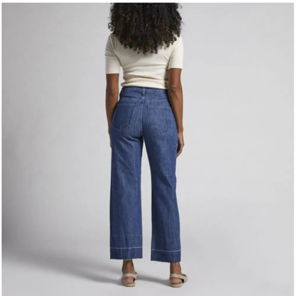 NWT JAG Sophia Mid Rise Wide Leg Jeans - Image 2