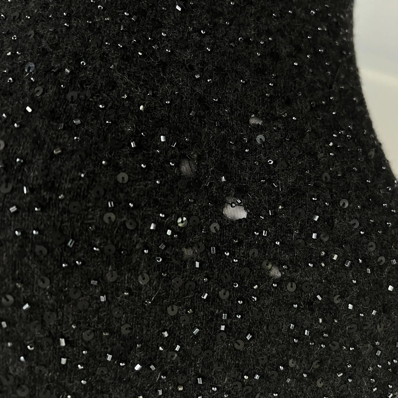 Linda Allard Ellen Tracy Black Sequin Knit Tank Top Shell Size M Wool Cashmere Size M - Image 4