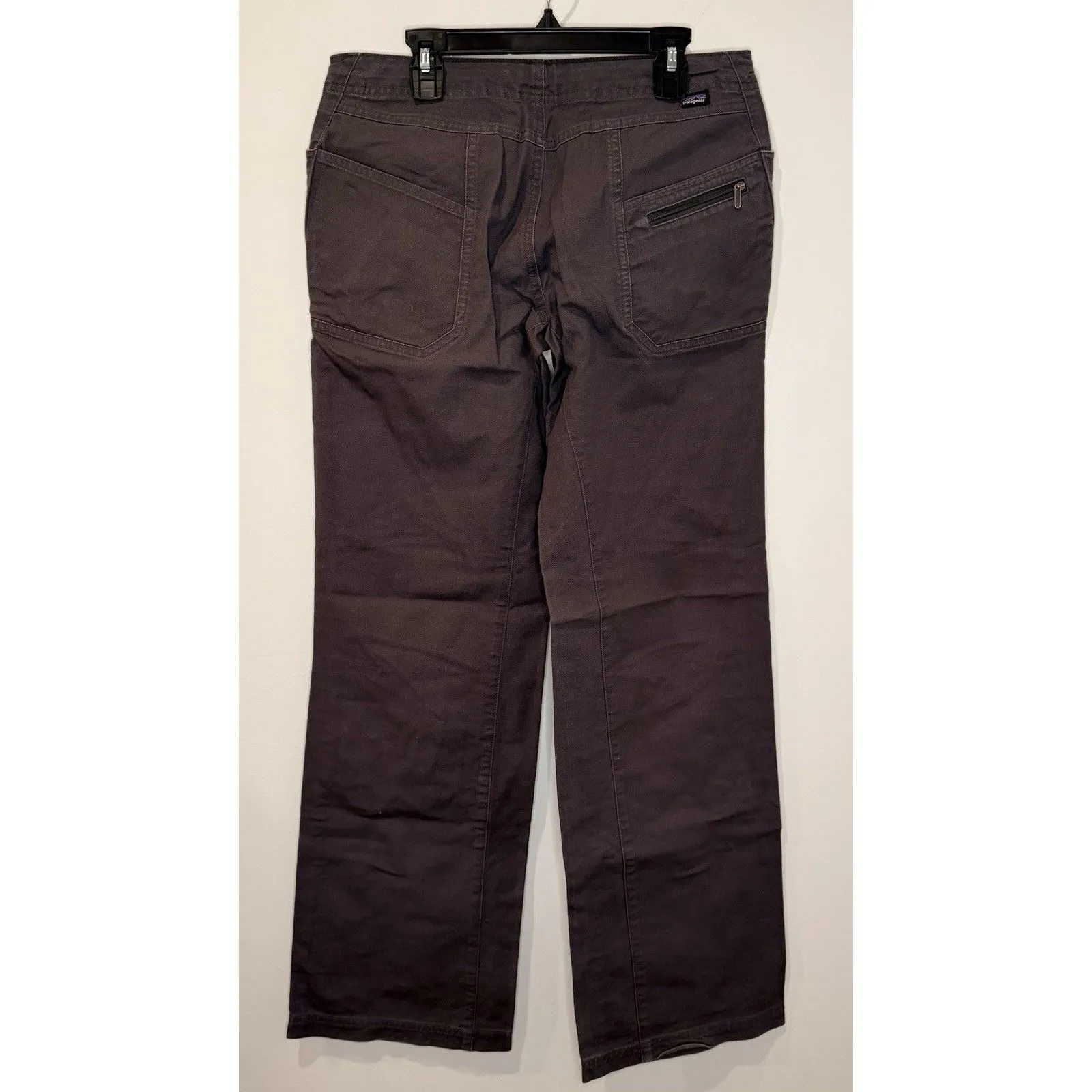 Patagonia Women's Mauve Taupe Cargo Style Pants Organic Cotton Size 4 EUC!!! - Image 2