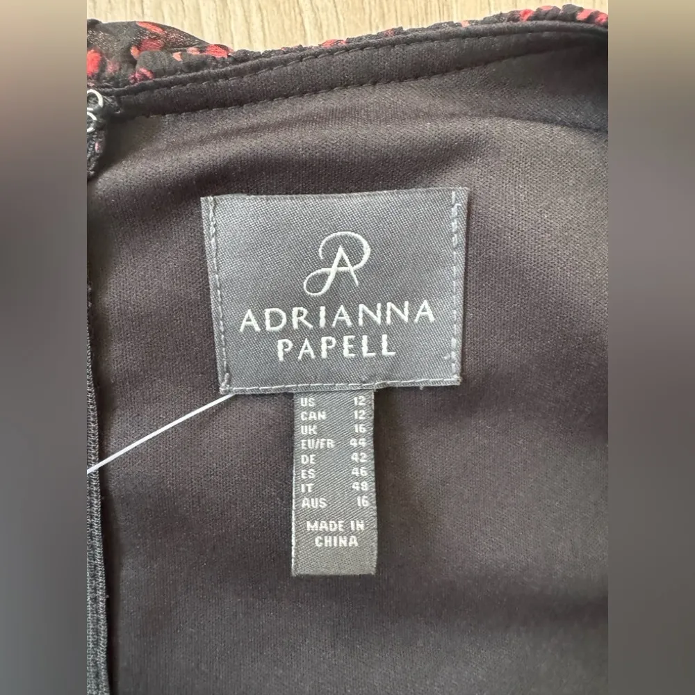 Adrianna Papell Black and Red Long Sleeve Dress ♥️ - Image 3