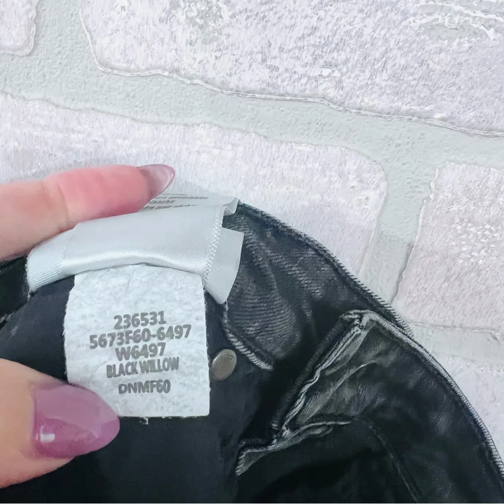 PAIGE Sarah Slim High Rise Straight Leg Jeans in Black Willow Wash Size 25 - Image 11