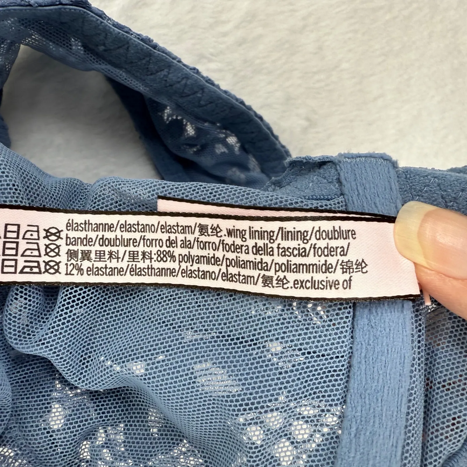 Victoria's Secret Body By Unlined Plunge‎ Lace Bralette Blue 34B Women's - Image 8