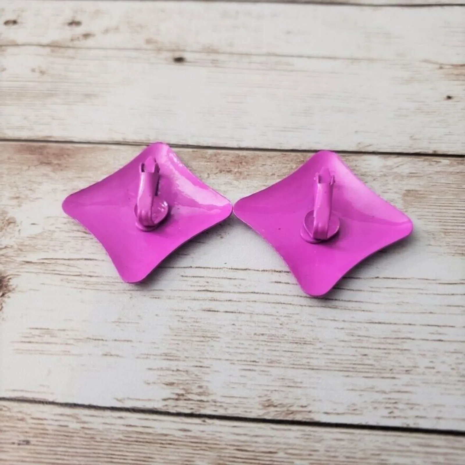 Vintage Clip On Earrings - Image 3