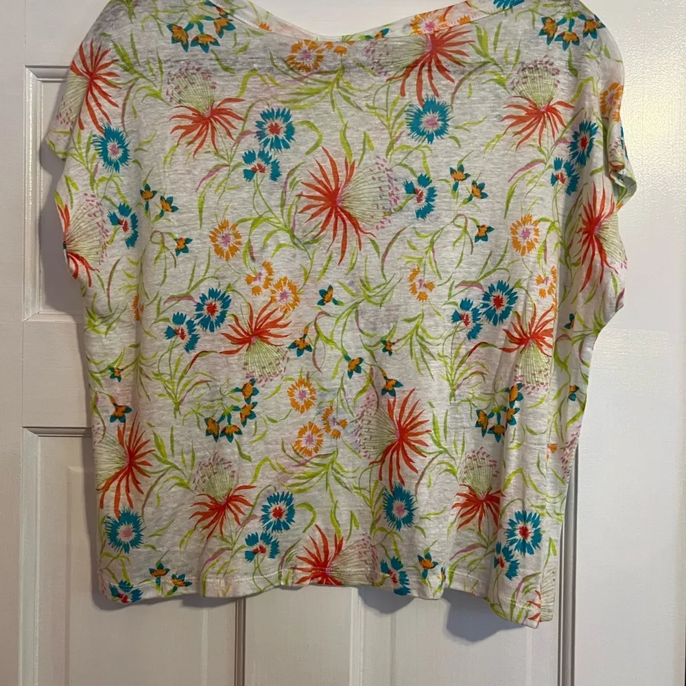 #52 JOIE • LINEN FLORAL TOP - Image 2