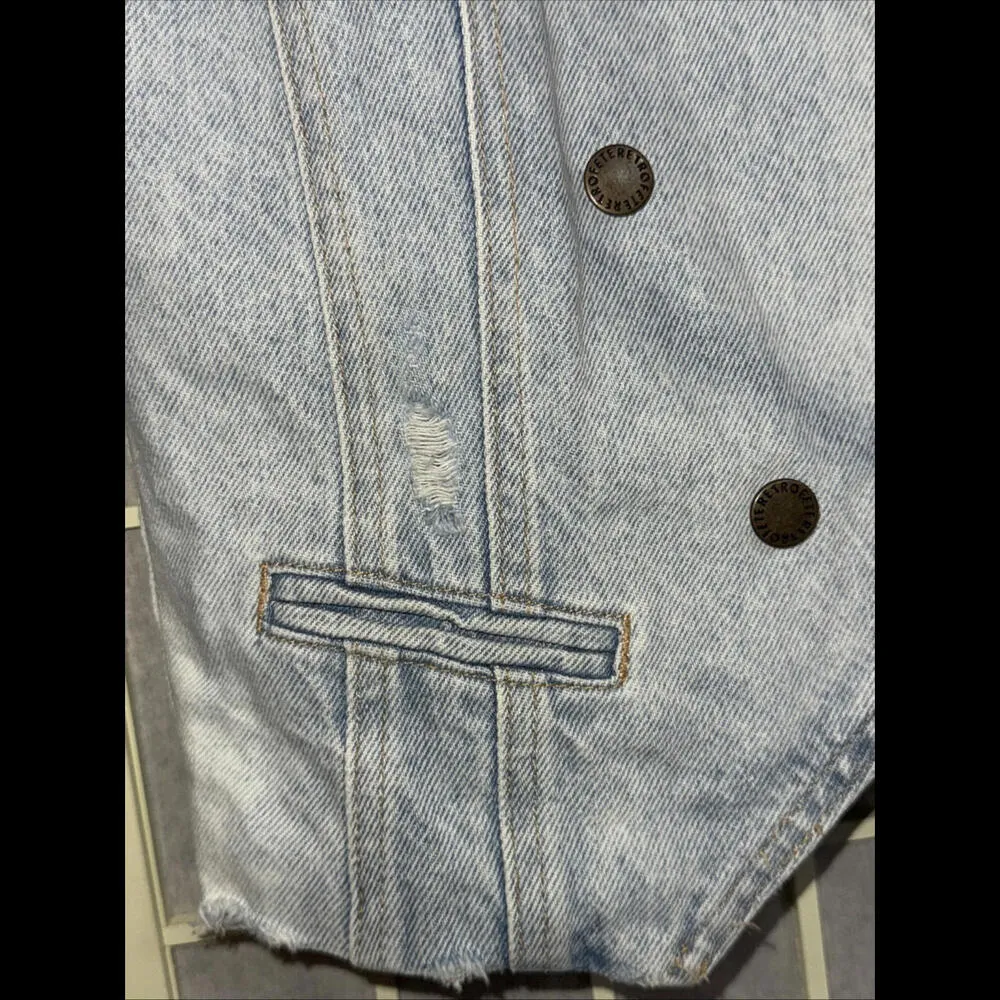 Revolve Retrofête Vivienne Denim Distressed Preppy Designer Jacket SMALL Blue - Image 3