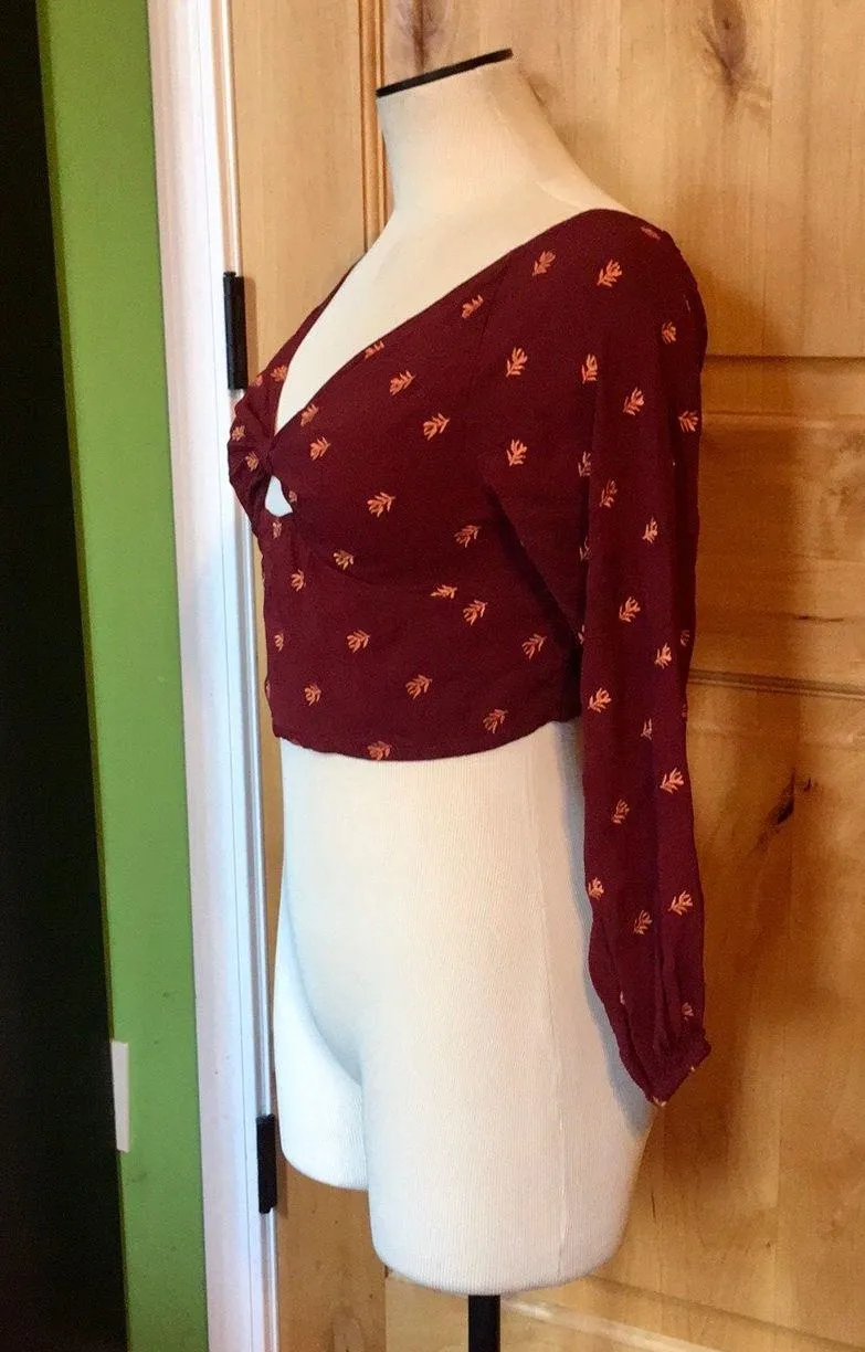 UO Anthro Revolve RAGA Red Leaf Print Knotted Crop Top $97 EUC M - Image 5