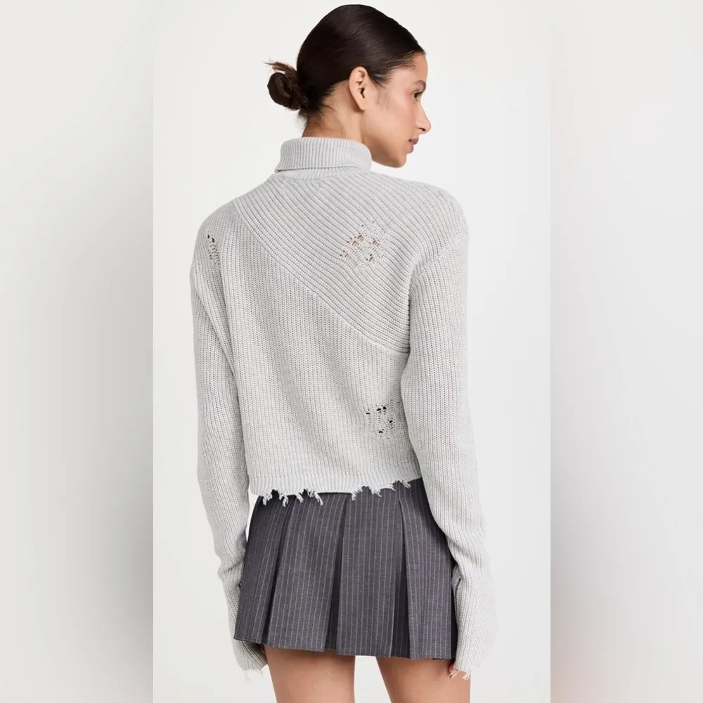 SER.O.YA Fae Distressed Turtleneck Sweater in Silver Size L - Image 3