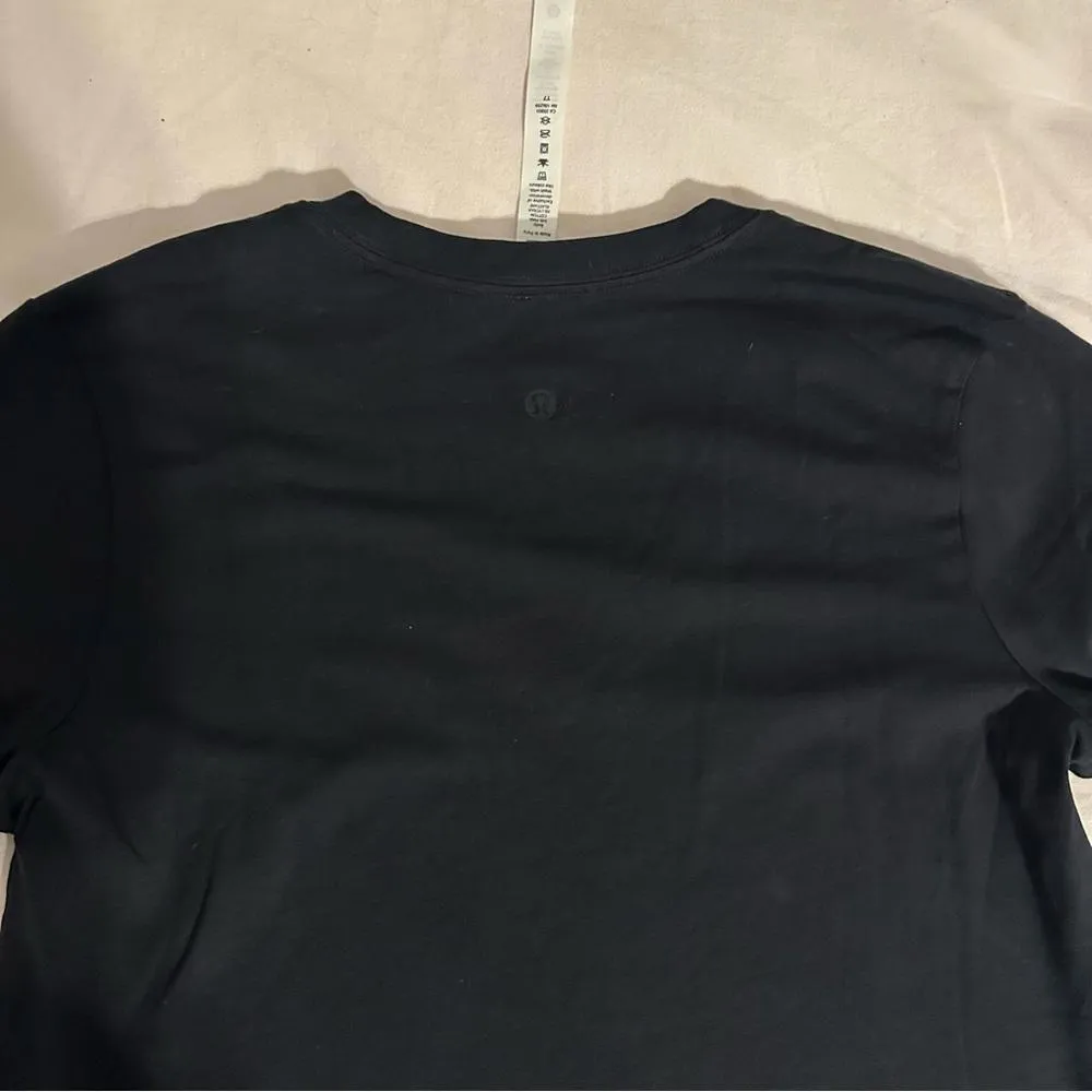 Lululemon Athletica Love V-Neck Shirt - Image 3