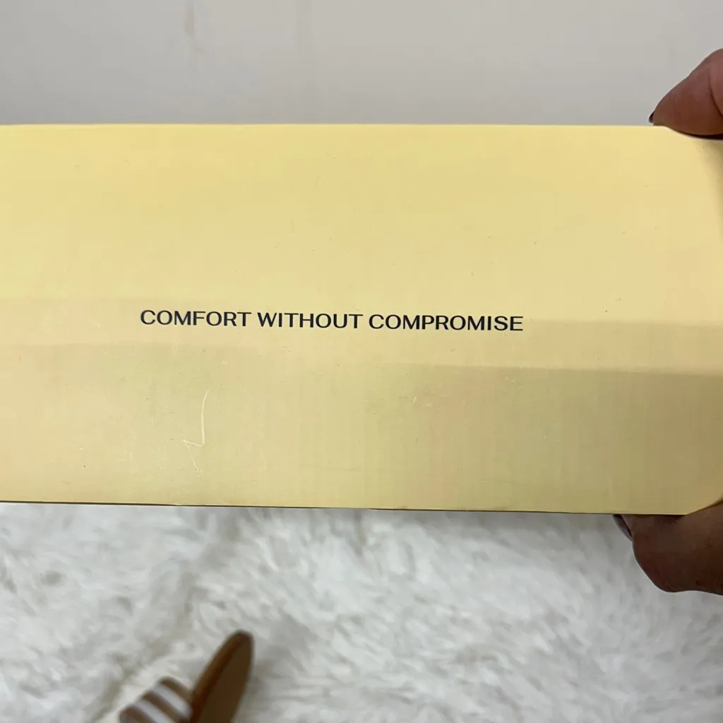 Cosy Island Brown Striped Block Heel Sandals with padded foot bed Tan Size 7.5 - Image 11