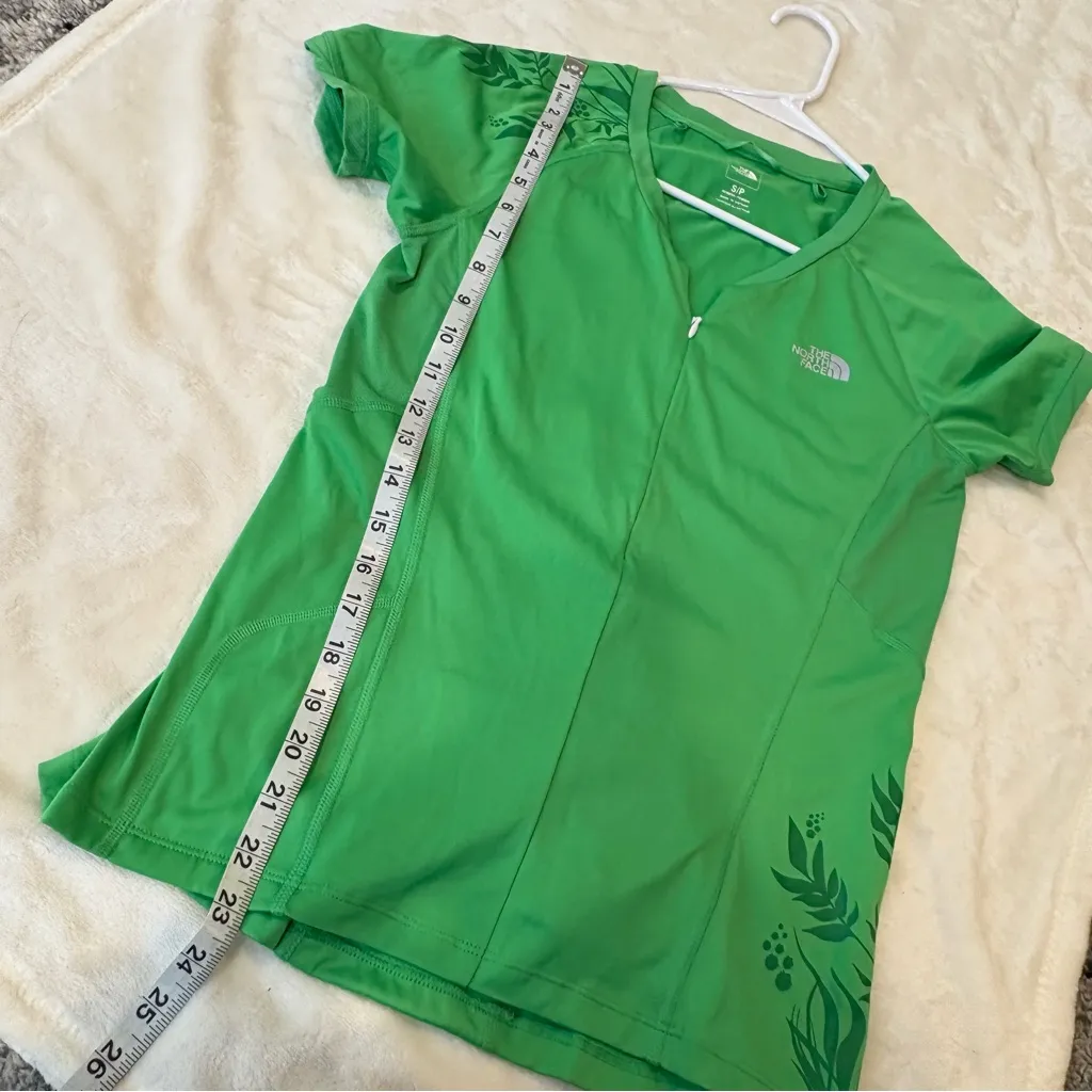 North Face Women’s Green Quarter Zip Performance T-Shirt Running Cycling Small - Image 7