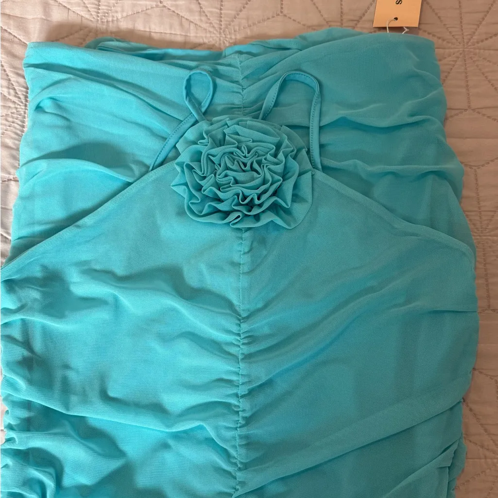Amazon Turquoise Mini Dress - Image 9