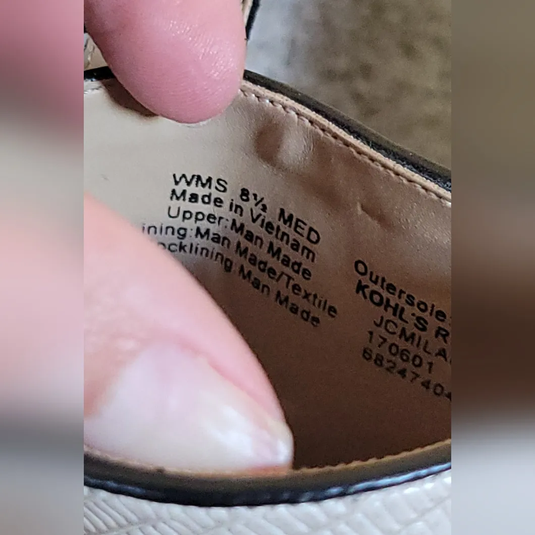 Juicy Couture Chunky Heel 8.5 - Image 9