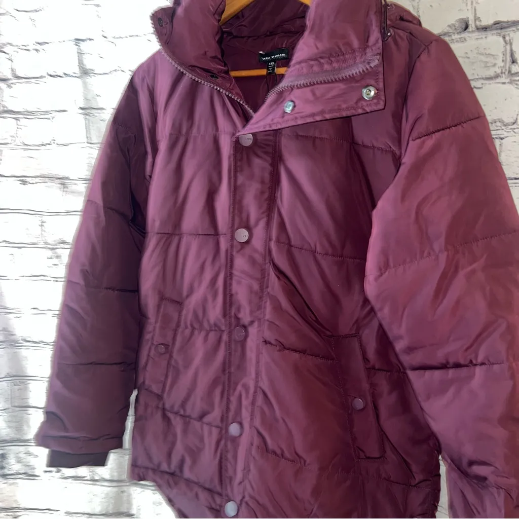 Universal Standard NWT Burgundy Puffer Coat with Hood - Image 6