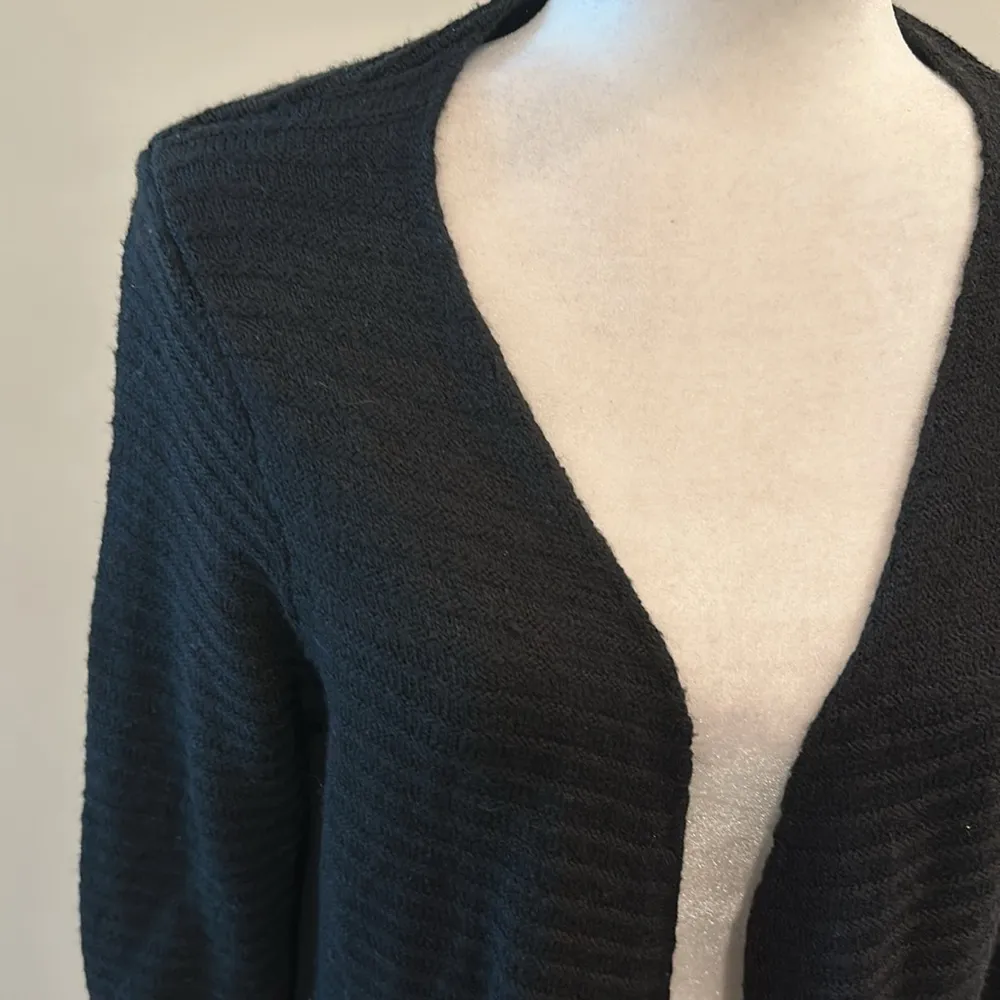 NWT Evereve Peyton Jensen Long Black Cardigan Sweater Sz M - Image 2