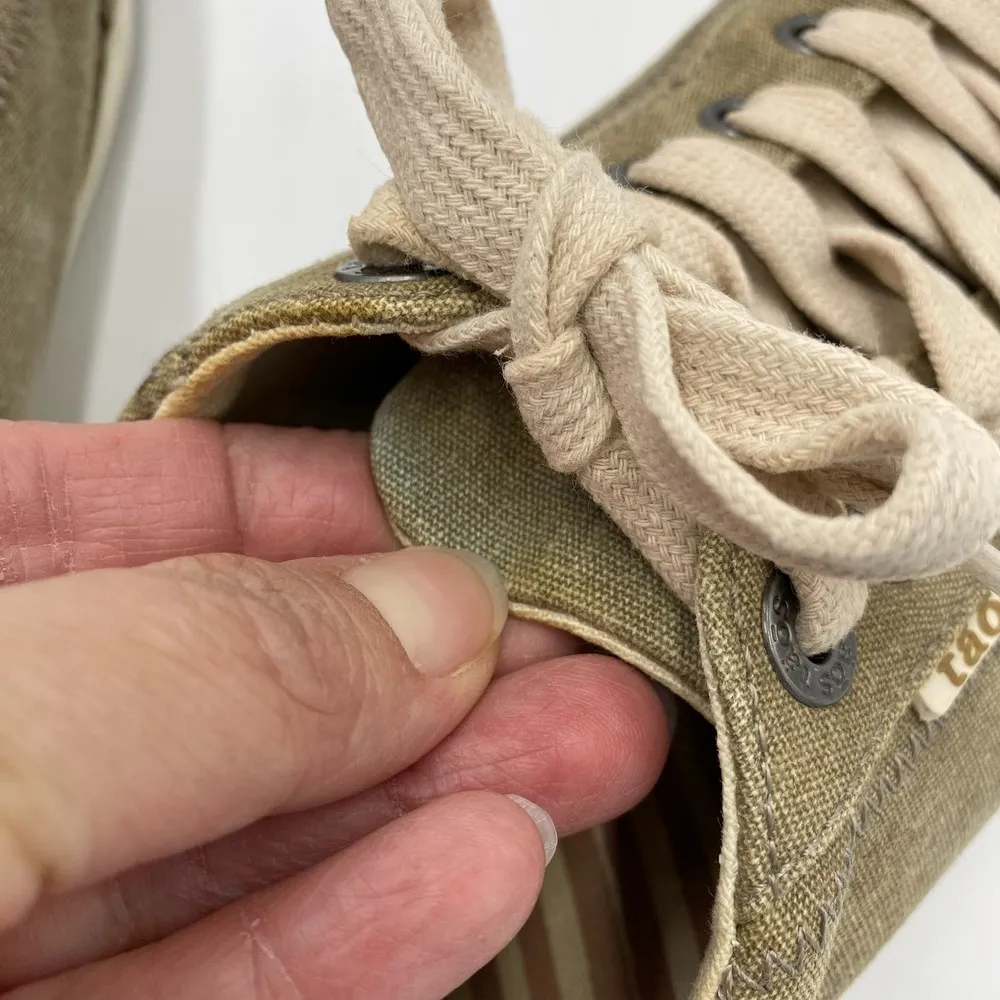 Taos Women's Light Brown Star Khaki Wash Canvas Low Top Sneaker Size US 8 - Image 7