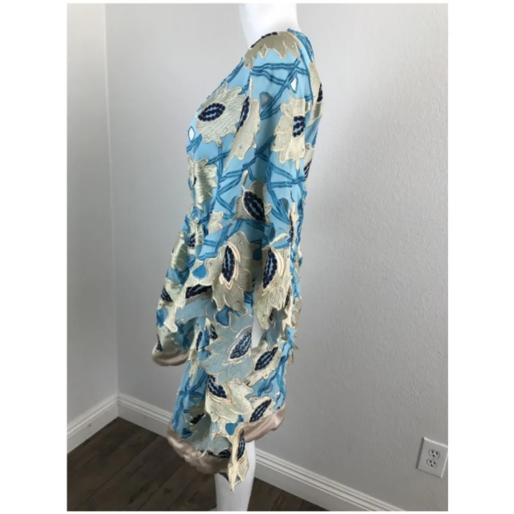 SAKARA Bola Tito Top Floral Blue beach Coverup Size undefined - Image 7