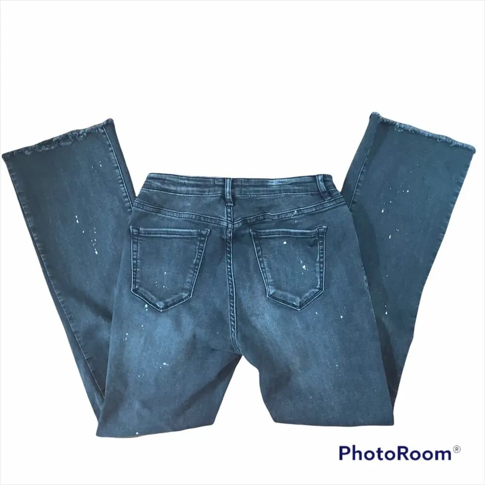 William Rast  cropped raw hem black jeans with white paint splatter design sz 28 - Image 4