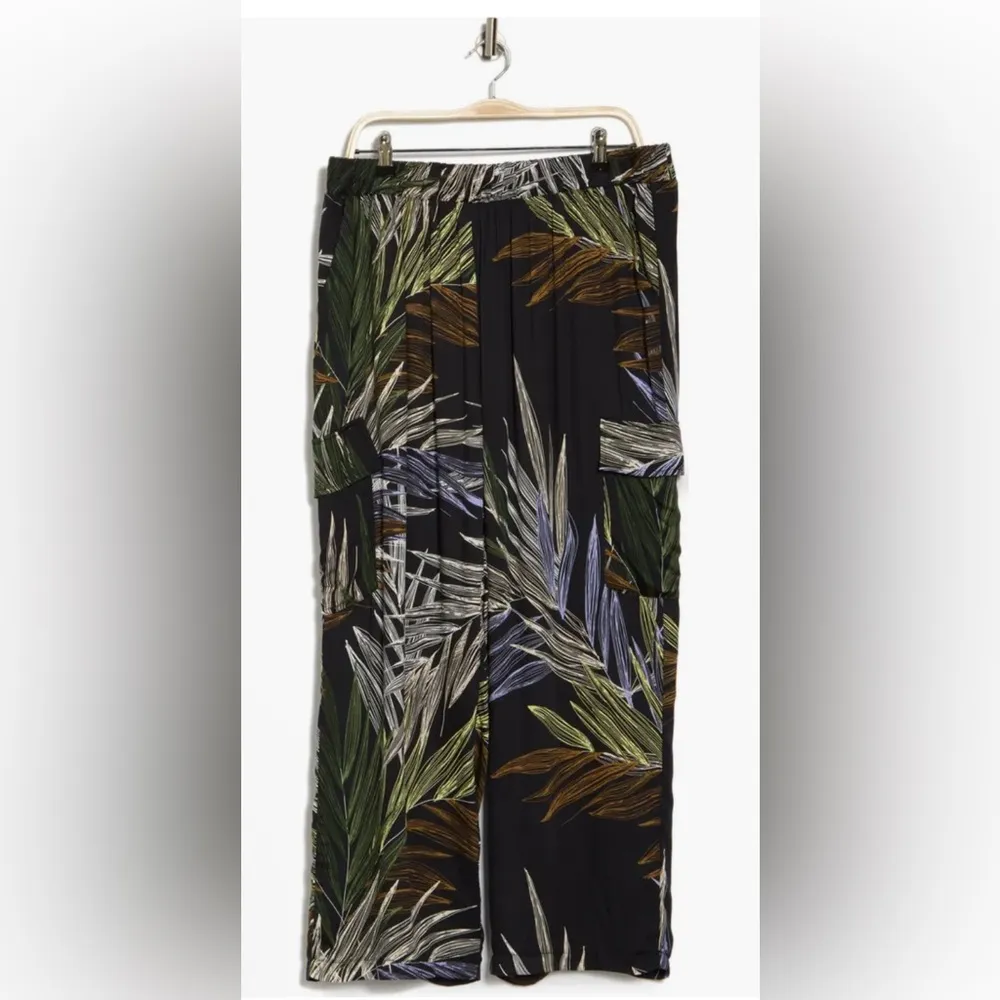 Tahari Printed Wide Leg Cargo Pants NEW Size 3X  NEW - Image 3