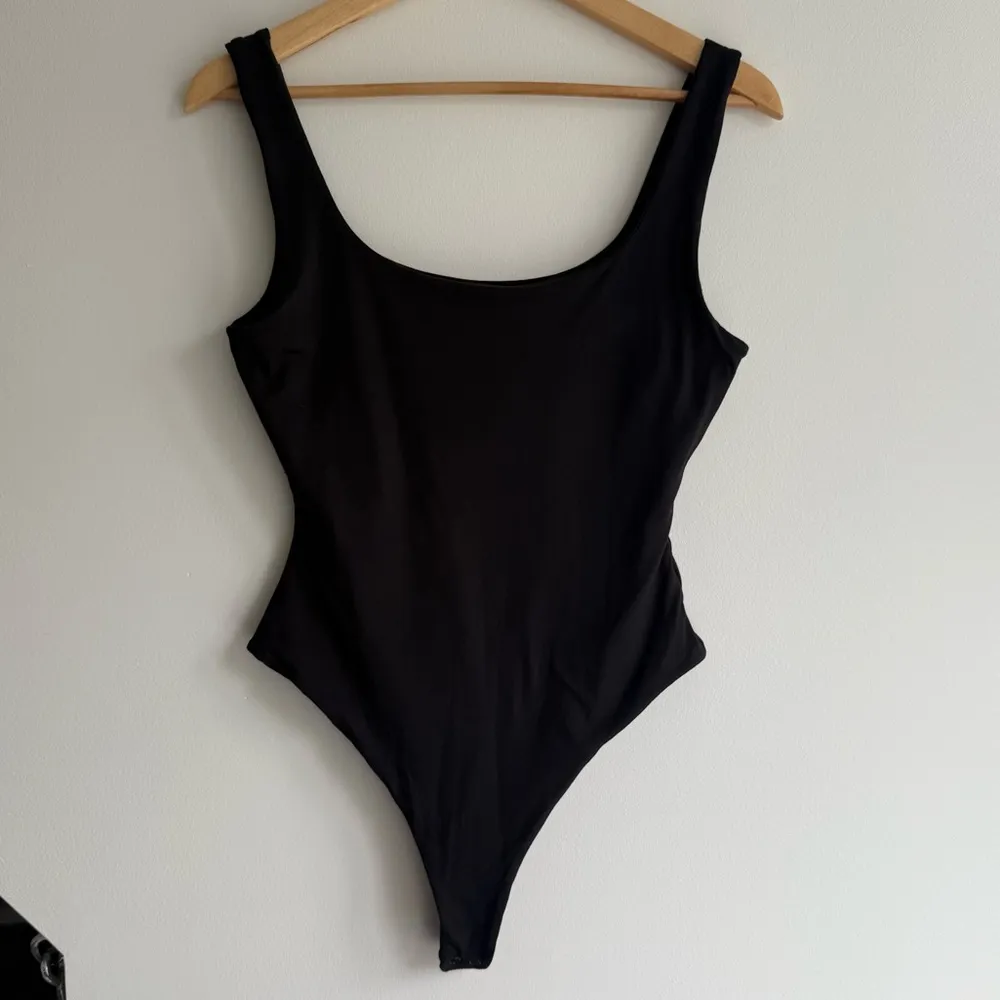Naked Wardrobe Seamless Tank Bodysuit Size Large - Image 4
