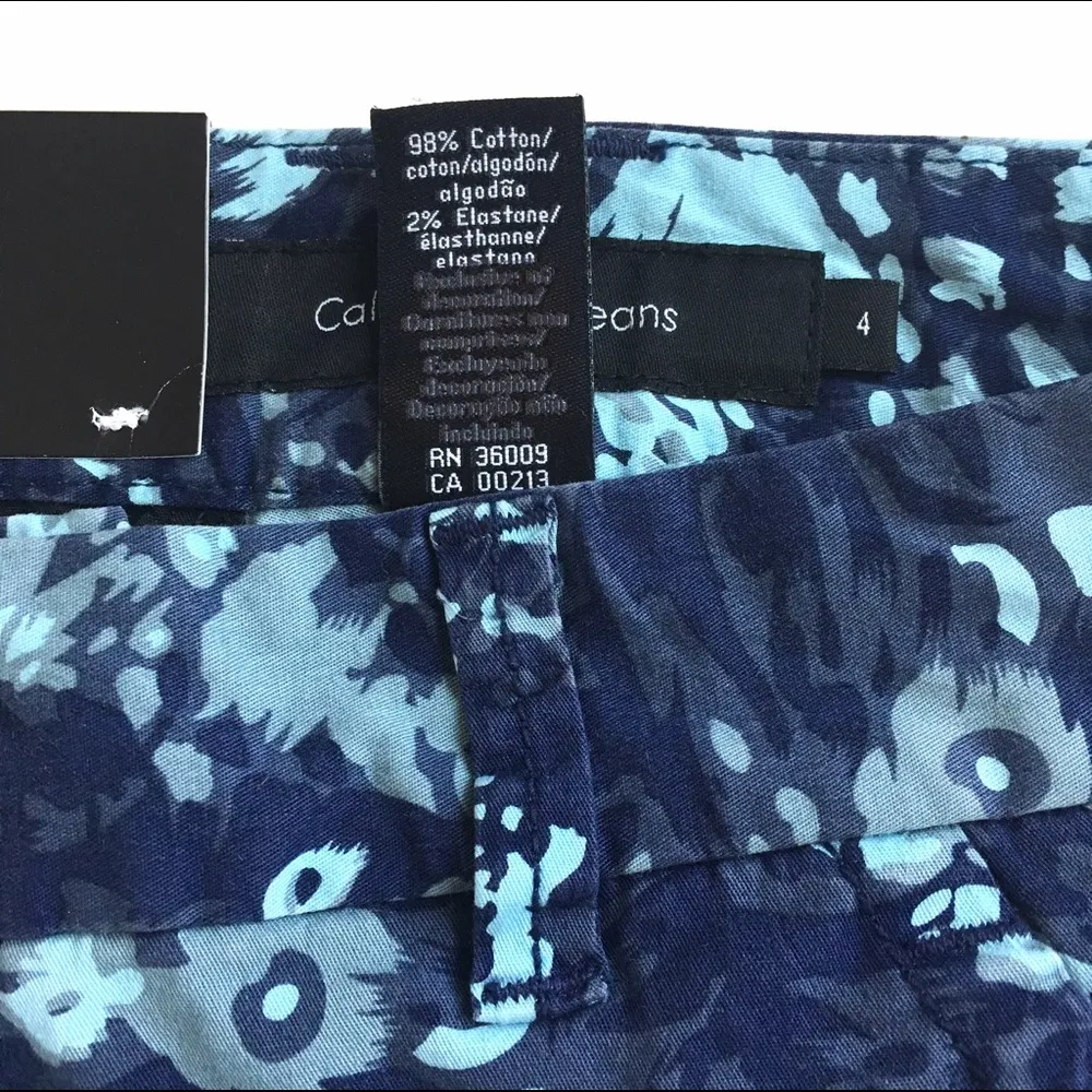 Calvin Klein Navy Blue Floral Stretch Cotton 5” Shorts Size 8 - Image 4