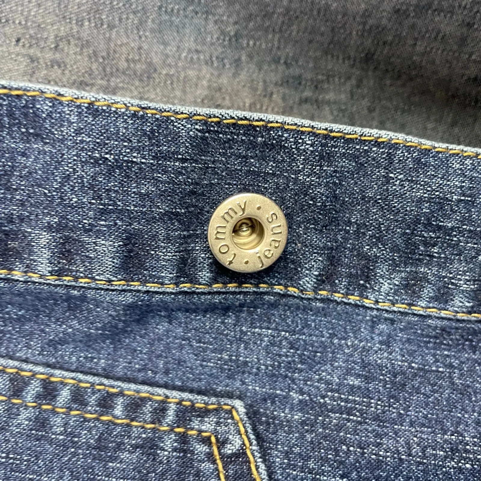 Vintage Y2K Tommy Hilfiger Stretch Denim Cropped Jean Jacket Patches womens M - Image 6