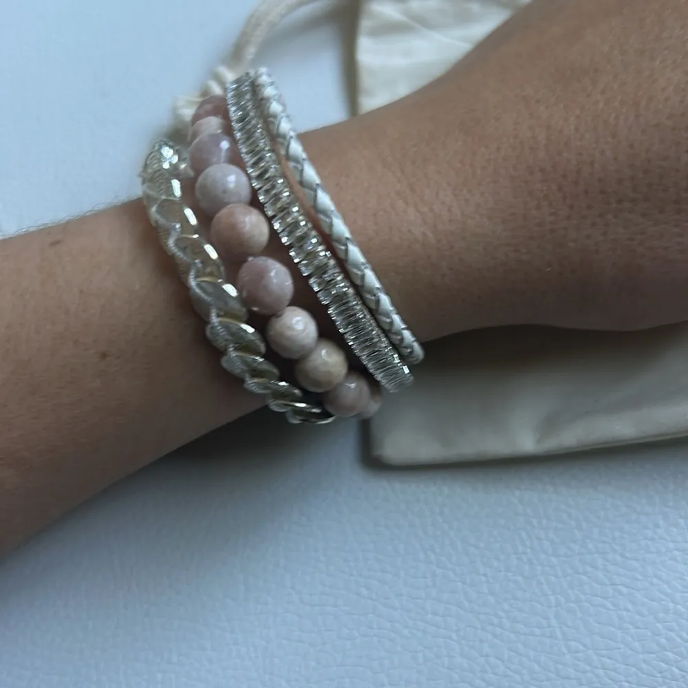 Victoria Emerson Bracelet - Image 3