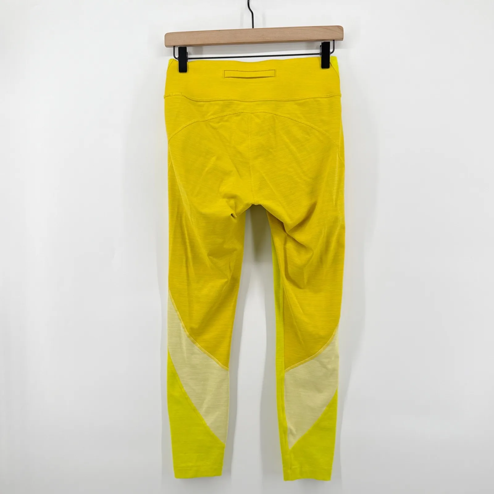 Outdoor Voices‎ Medium Techsweat 7/8 Zoom Leggings Activewear Yellow Colorblock - Image 7