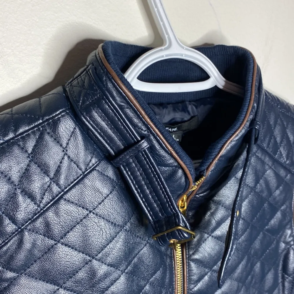 Fate navy faux leather quilted zippered vest with pockets size L - Image 6