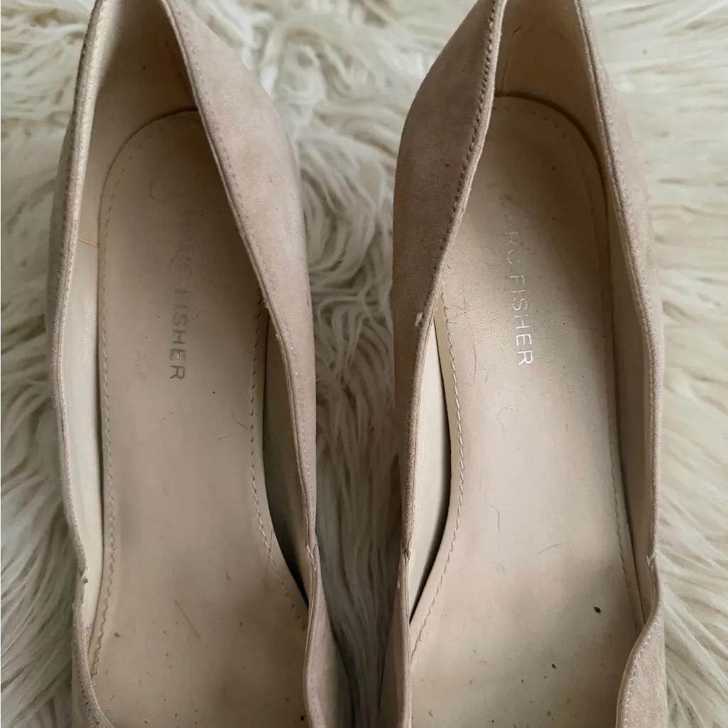 Marc Fisher Beige Pointed Toe Women's Shoes - Image 2
