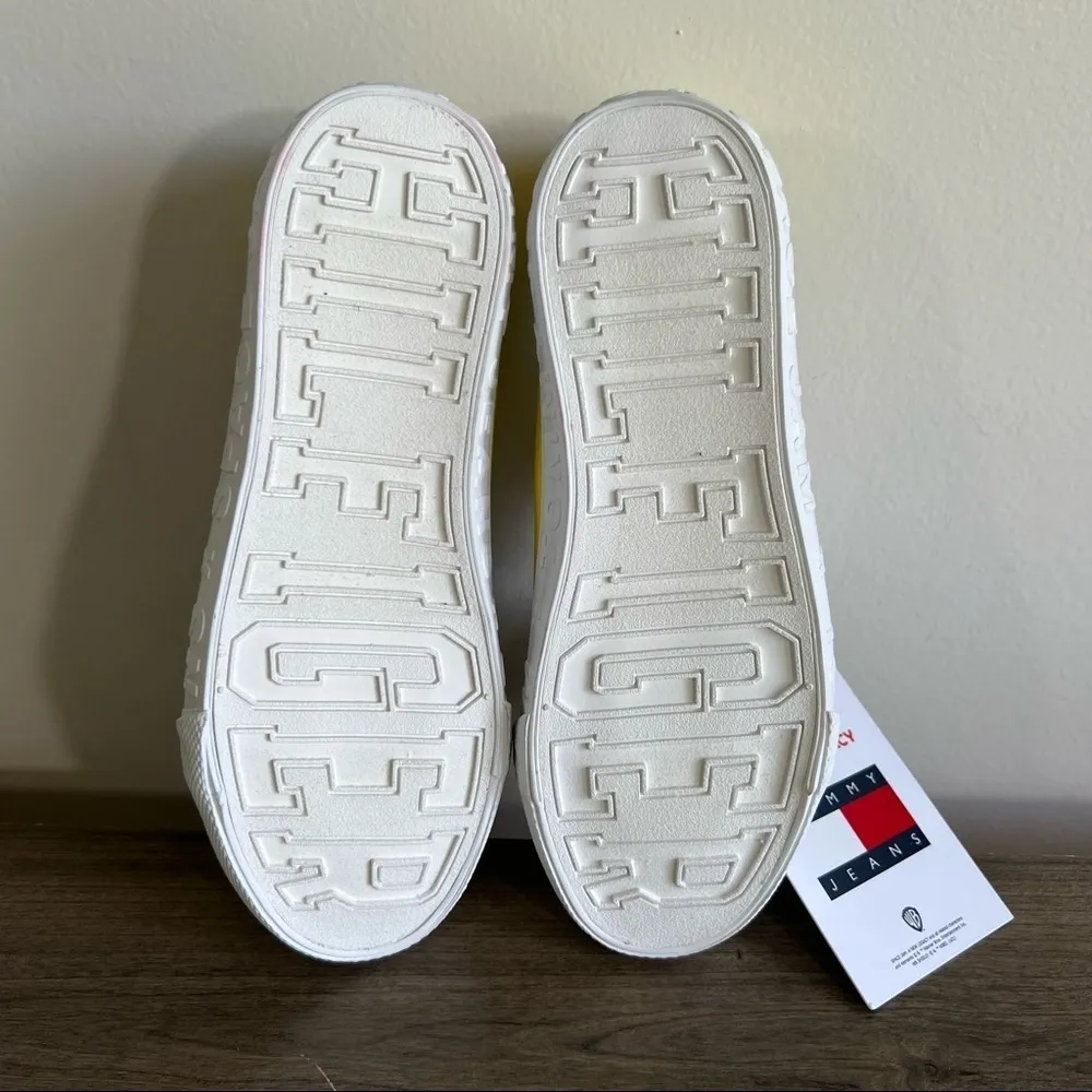 Tommy Jeans Space Jam Legacy X Tweety Bird Sneaker Size 4.5Y or 6.5 Women's #347 - Image 9