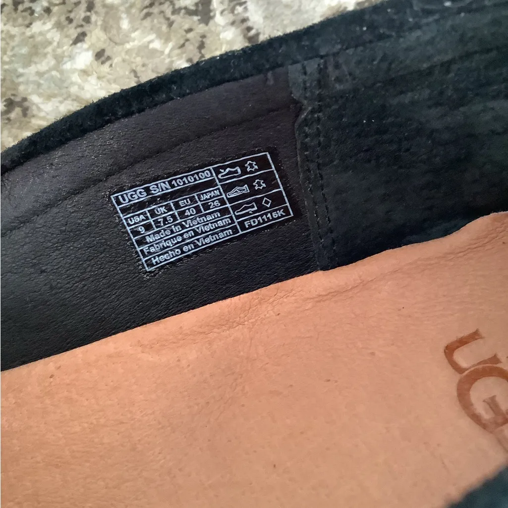 Suede leather UGG loafers NEW 🖤🧡 - Image 6