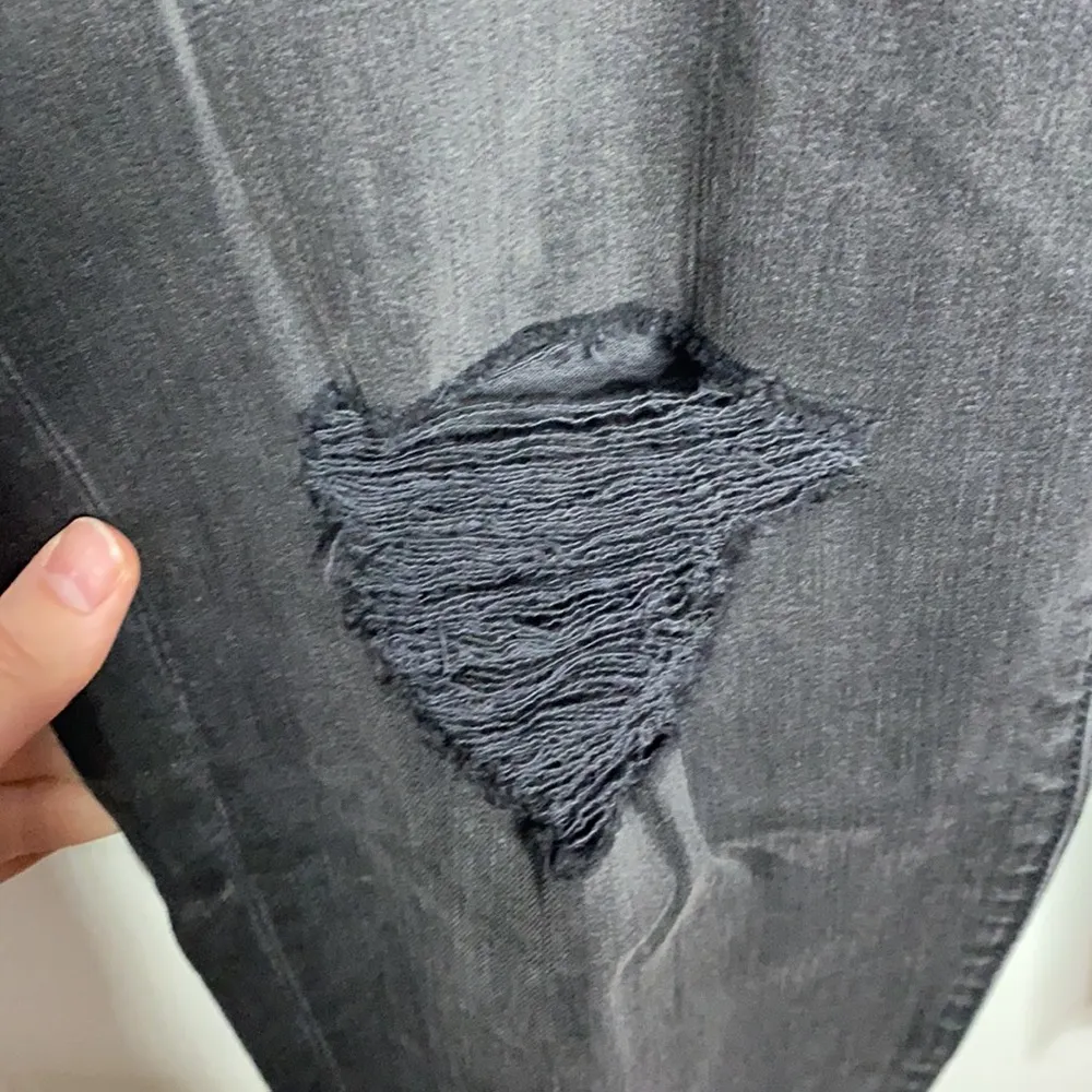 Madewell 9" Mid-Rise Skinny Jeans in Black Sea plus size 37 - Image 9