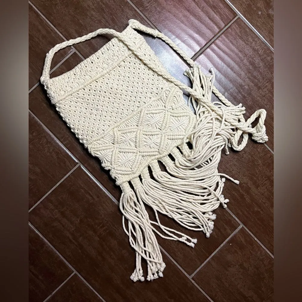 Accessories by Lindex Ivory Macrame crochet tasseled crossover - Image 4