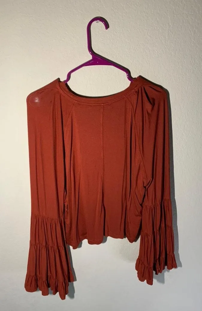 Flowy Sleeve Top Size M - Image 2