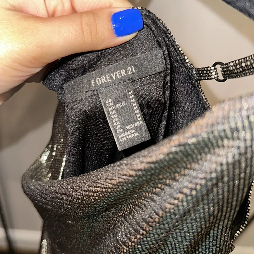 Gold Black Slinky Rouched Midi Dress Size M - Image 4