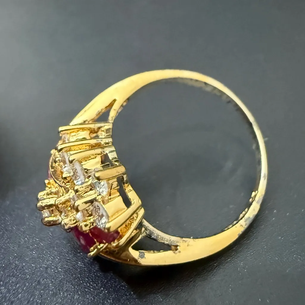 Vintage Signed 925 Gold Over Sterling Silver Ruby/Clear CZ Cocktail Ring Size 8 - Image 2