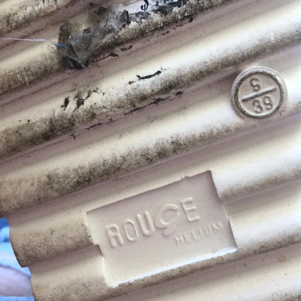 Rouge double buckle strap metallic sandals - Image 8