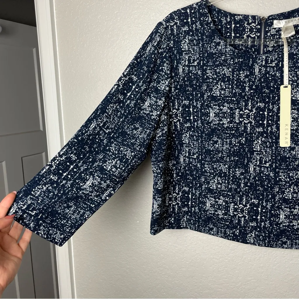 BNWT! Kenar Women's Navy Patterned Boxy Crop Top Size L - Image 5