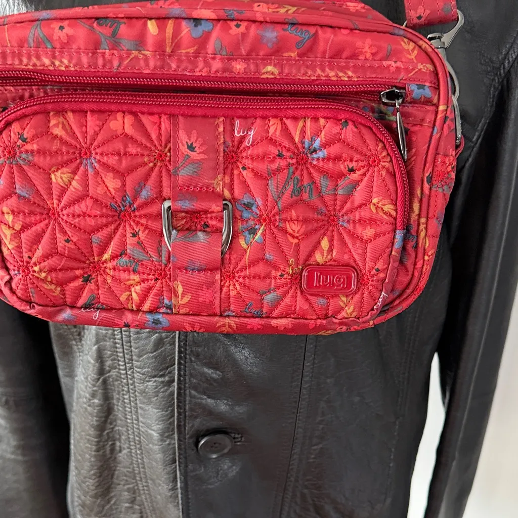 Lug Carousel XL Crossbody Warm Red Bouquet Floral Quilted Nylon Purse - Image 2