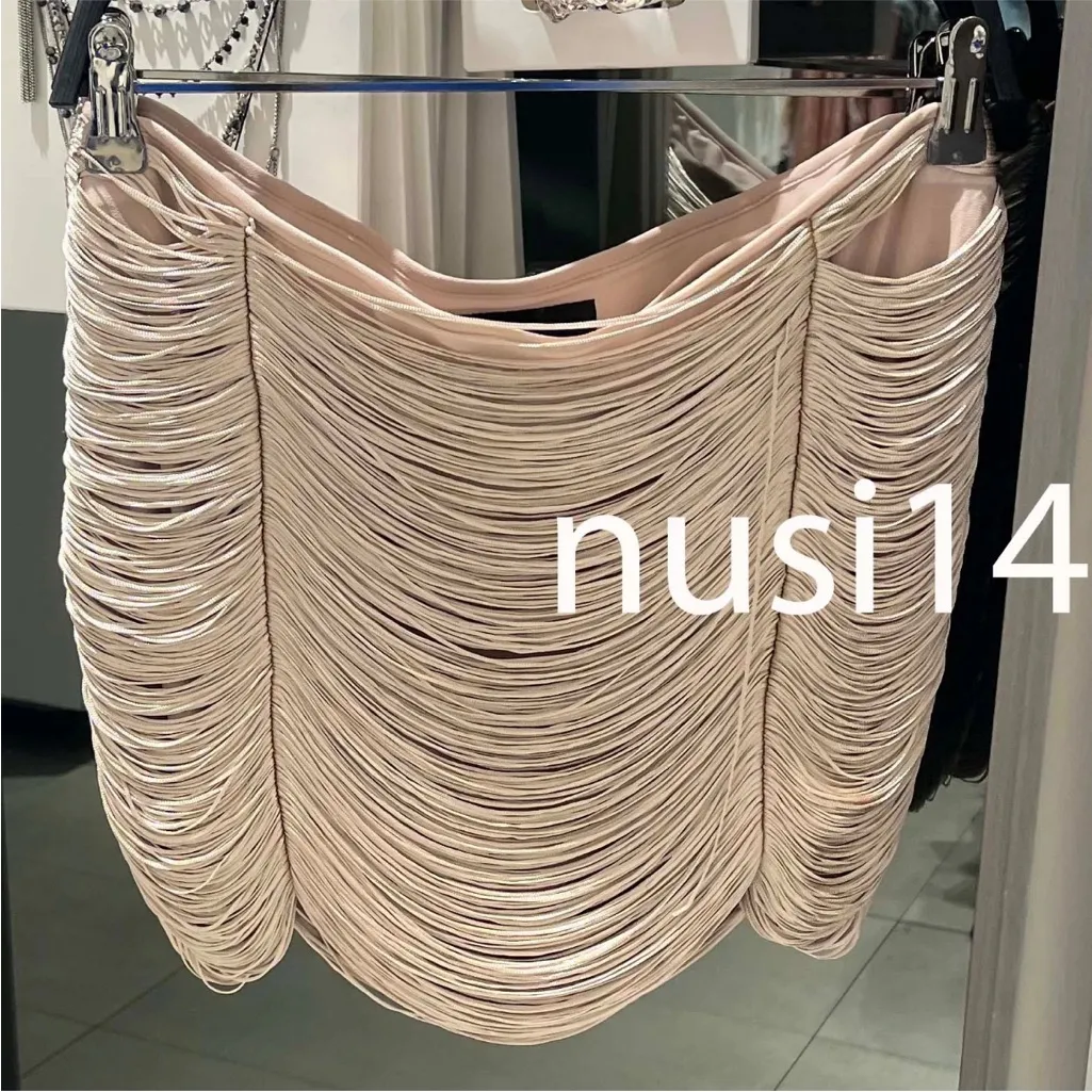 Zara NWT metallic thread pale pink mini skirt - Image 9