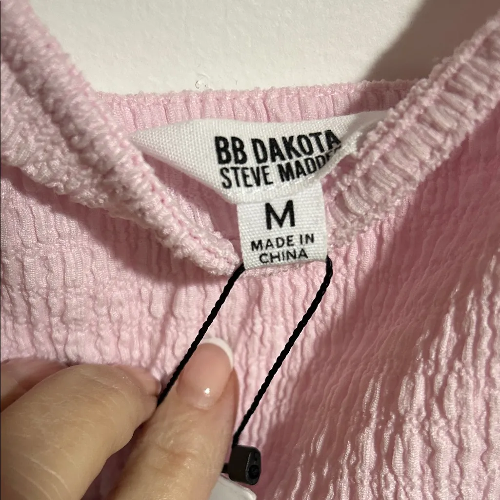 Steve Madden BB Dakota Pink Textured Bodysuit with Ruffle Straps - Image 3