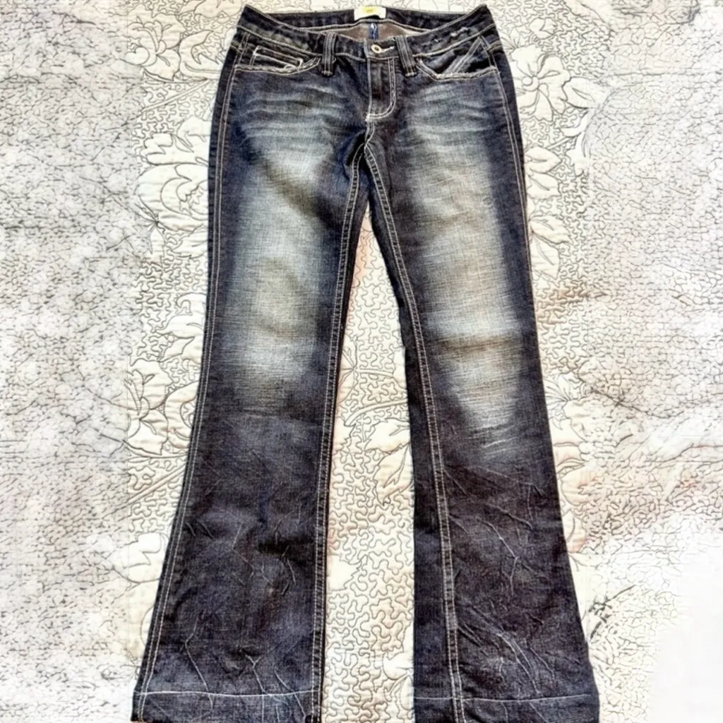 ANTIK Bootcut Low Rise Embroidered Pocket Jeans *Length Altered* Sz 26P💛 - Image 3