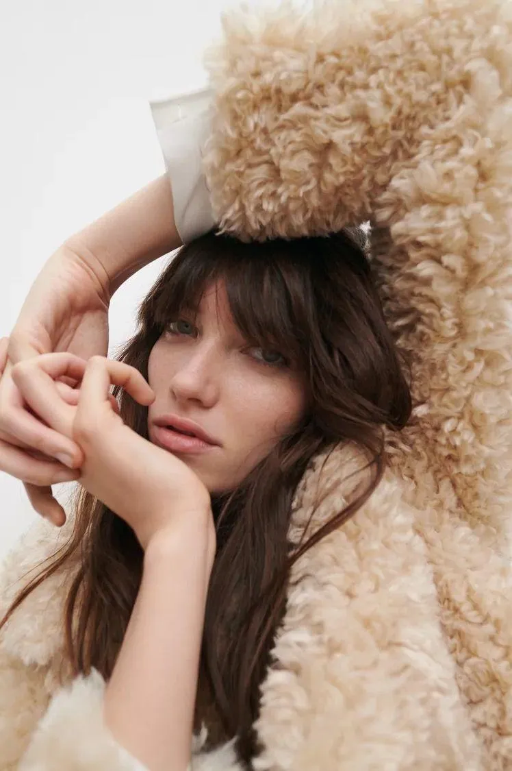 NWT  Bloggers Fav Faux Fur Beige Coat - Image 6