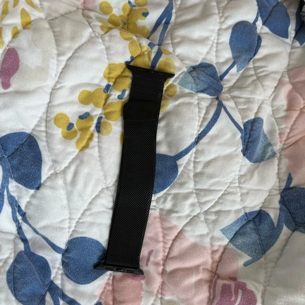 Apple watch magnetic band 42mm - Image 4